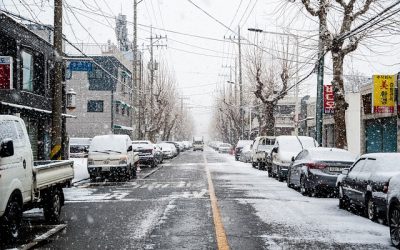 The Right Amount of Salt for Driveways and Sidewalks