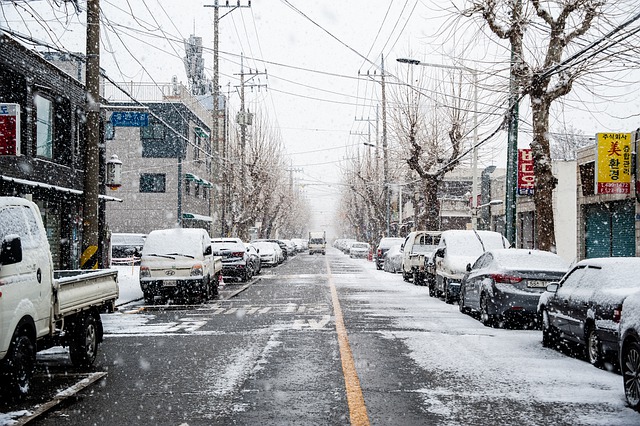 The Right Amount of Salt for Driveways and Sidewalks